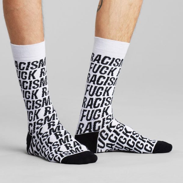 Socks Sigtuna Fuck Racism Pattern Angebot
